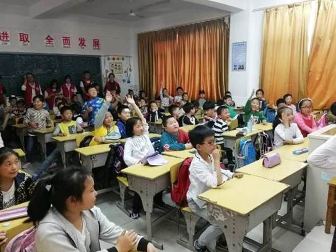 说明://news.yzsb.org/uploadfile/image/20180412/20180412224412969120.jpg