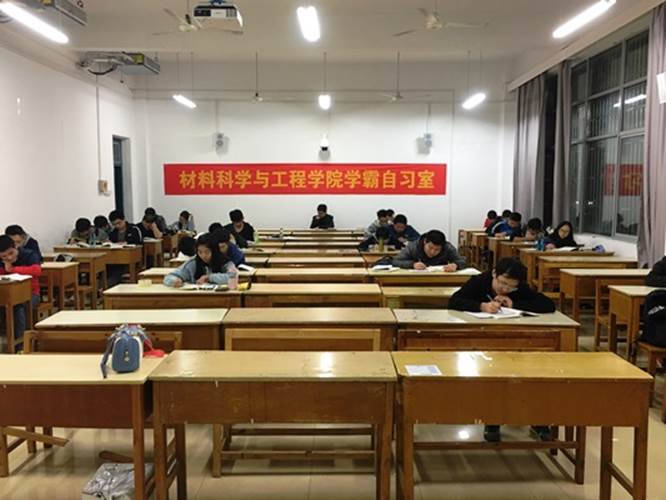 说明://news.yzsb.org/uploadfile/image/20171113/20171113102556421886.jpg
